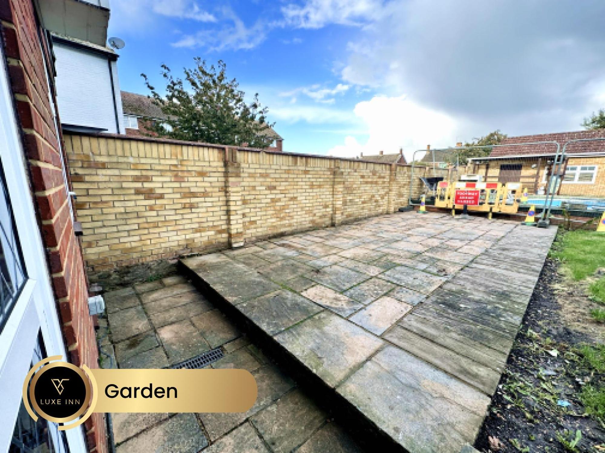 4 Bedroom House, Heathrow Airport, Luxe Inn Colnbrook Exteriör bild